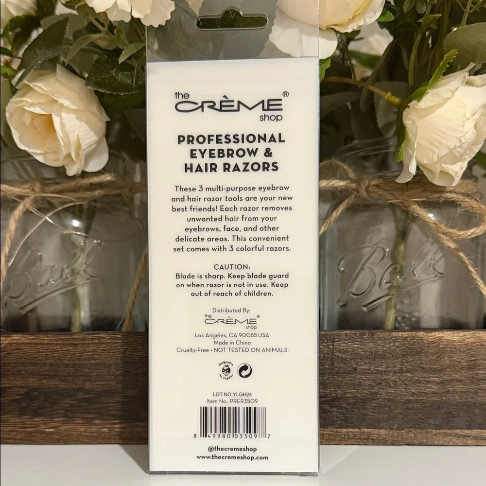 The Crème Shop Eyebrow & Facial Hair Razors – 3 Pack - NIB